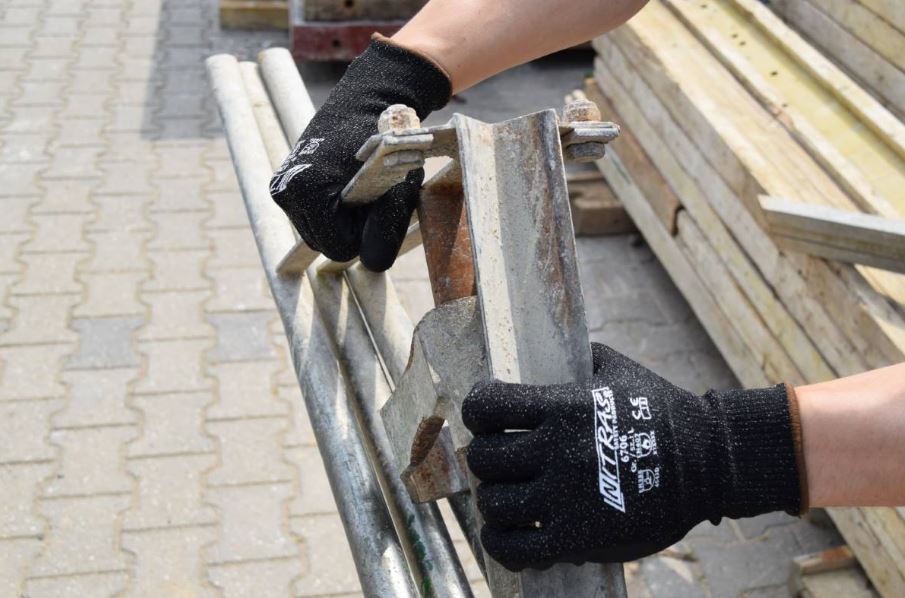 6706 Nitras Schnittschutzhandschuh Spezialgarn schwarz PU-Beschichtung 10 Paar Gr 6-11 horzefix